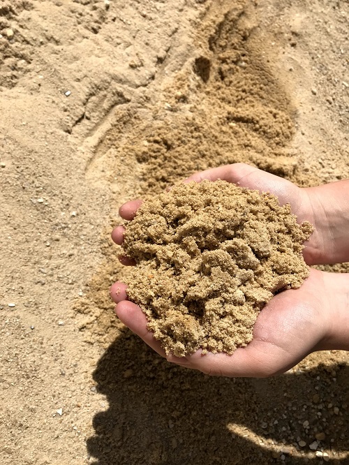play sand