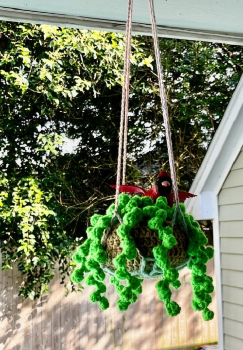 Hanging Crochet String of Pearls Pattern