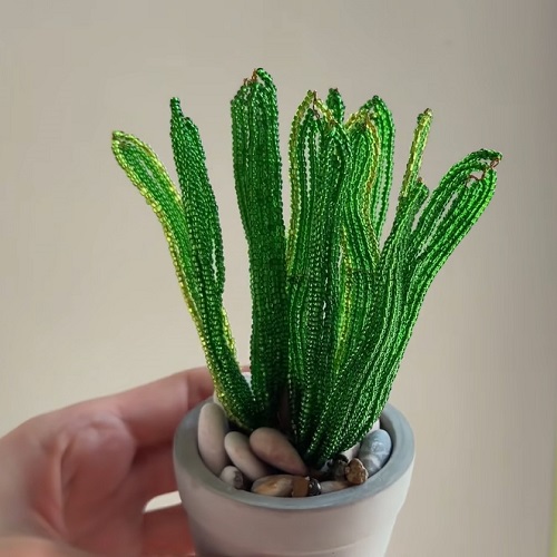DIY Beaded Plants That Look Real 4