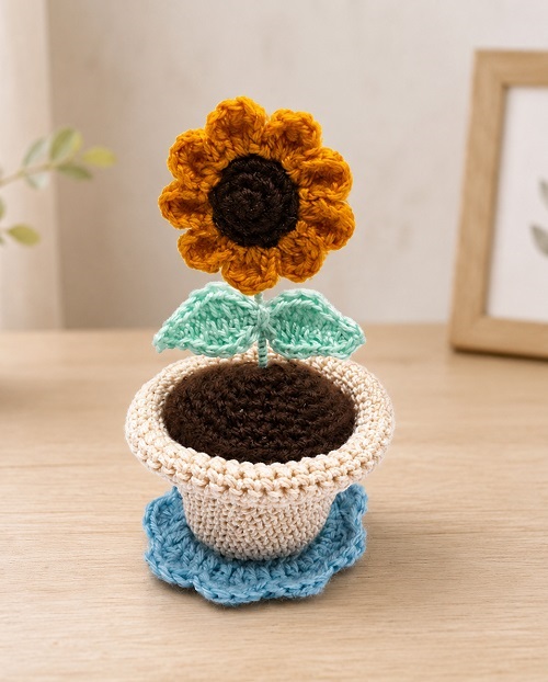Crochet Sunflower Plant 1