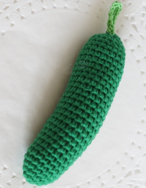 Make a Knitted Cucumber Childrens toy