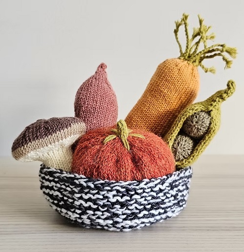 Knitted Veggies