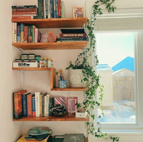 floating book shelves